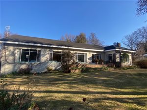 4 Bed House in Eureka