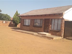 3 Bed House in Soshanguve