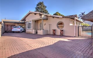 3 Bedroom House in Birchleigh