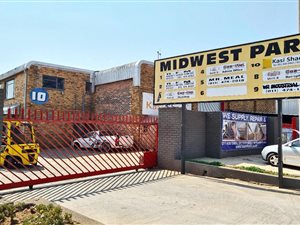 166 m² Commercial space in Robertville