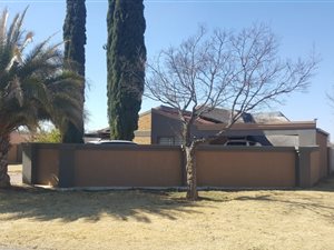 3 Bed House in Miederpark