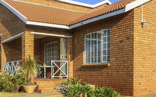 2 Bedroom Simplex in Cullinan