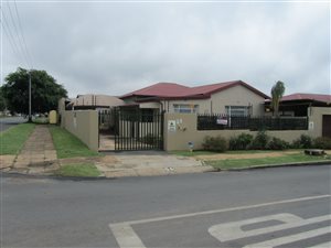 4 Bed House in Krugersdorp West