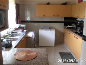 3 Bed House in Wild En Weide