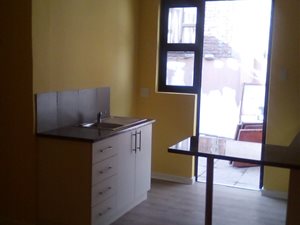 1 Bed Flat in Quigney