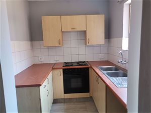 Studio Apartment in Willow Acres