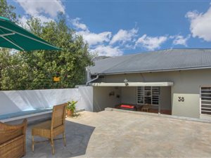 2 Bed House in Melville