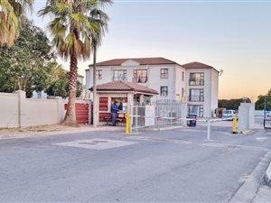 2 Bed Apartment in Sanlamhof