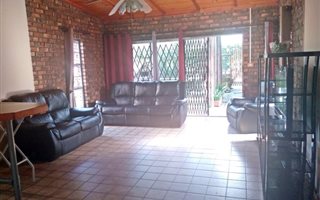 4 Bedroom Townhouse in Sunny Ridge