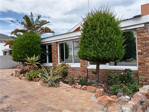 4 Bed House in Ocean View
