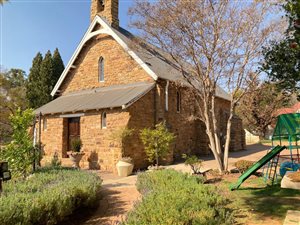 2098 m² Commercial space in Cullinan