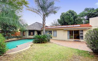 4 Bedroom House in Sharonlea