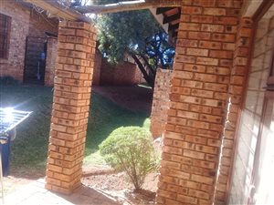 3 Bed Townhouse in North Riding AH