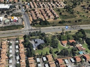 8560 m² Land available in Bellairspark