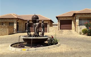 2 Bedroom Apartment in Noordwyk