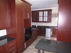 3 Bed House in East Lynne