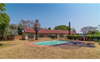4 Bedroom House in Johannesburg North