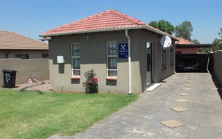 3 Bedroom House in Alveda