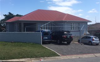 240 m² Office Space in Newton Park
