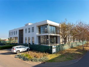 144 m² Office Space in Hilton