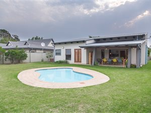 2 Bed House in Mzingazi Golf Estate