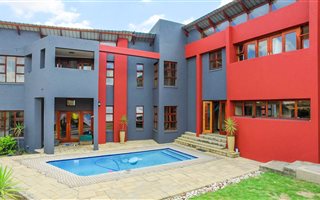 4 Bedroom House in Halfway Gardens
