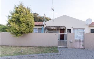 3 Bedroom Townhouse in Meyersdal