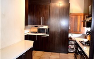 3 Bedroom House in Clubview