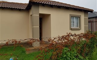 3 Bedroom House in Akasia