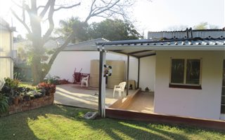 1 Bedroom Garden Cottage in Villieria
