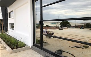 1000 m² Industrial space in Louwlardia
