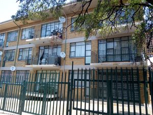 2 Bed Apartment in Alberton