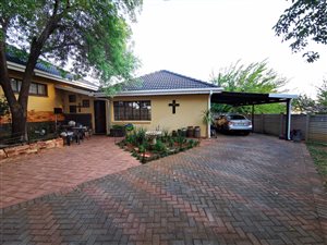 3 Bed House in Adamayview