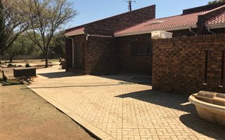 4 Bedroom House in Marister