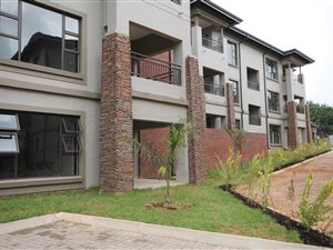 2 Bed Apartment in Victory Park