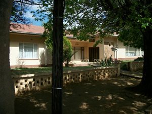 4 Bed House in Trompsburg