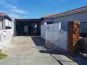 2 Bed House in Woodlands