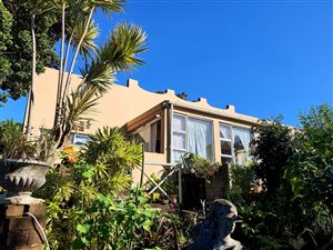 5 Bed House in Woodgrange