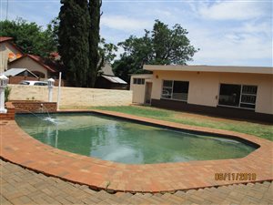 5 Bed House in Duncanville