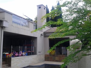 4 Bed House in Pretorius Park