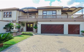6 Bedroom House in Savannah Hills