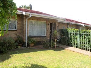 2 Bedroom Townhouse in Flamwood