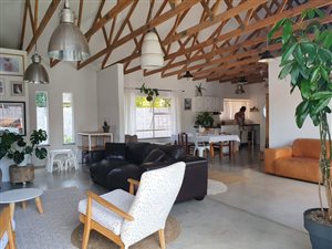 3 Bed House in Hennopspark