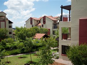 1 Bed Apartment in Oukraal Estate