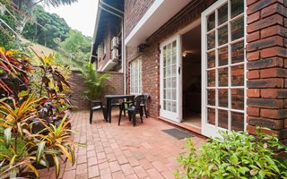 3 Bedroom Duplex in Glen Hills