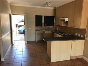2 Bed Townhouse in River Club
