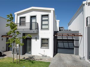 3 Bed House in Langeberg Heights