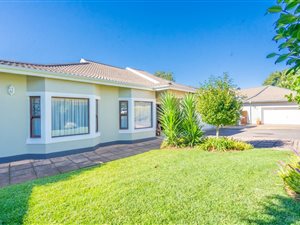 3 Bed Townhouse in Hillcrest Central