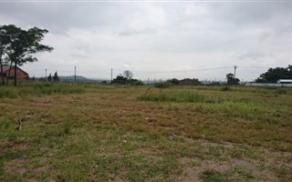 900 m² Land available in Laudium