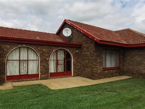 3 Bed House in Riamarpark